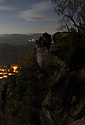 Noc na skle - hlavn odkaz