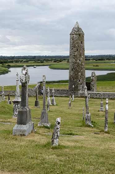 McCarthy`s Tower - men formt