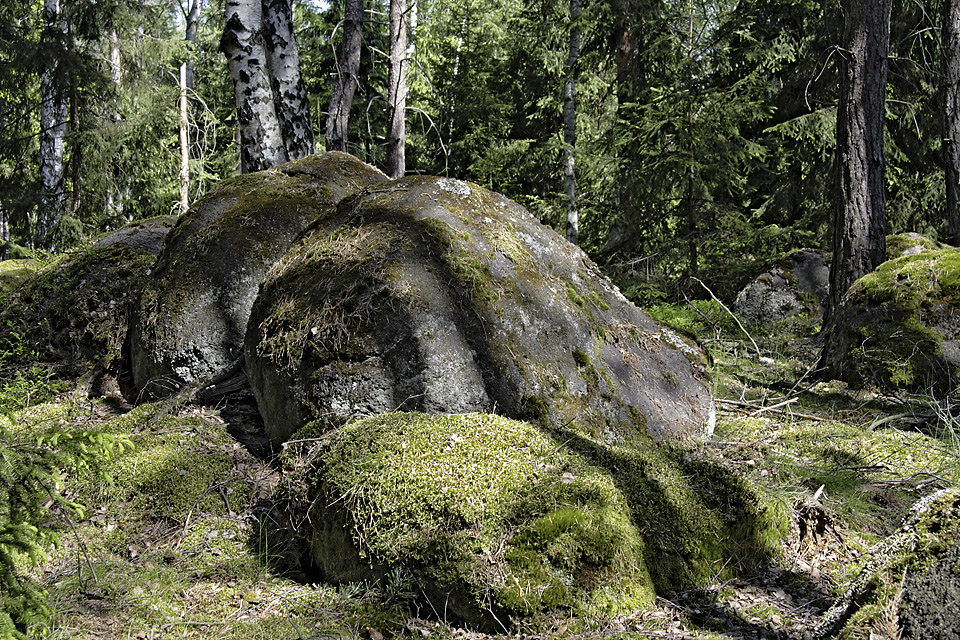 Boulders - larger format