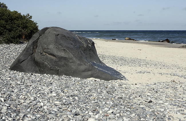 On the shore - smaller format