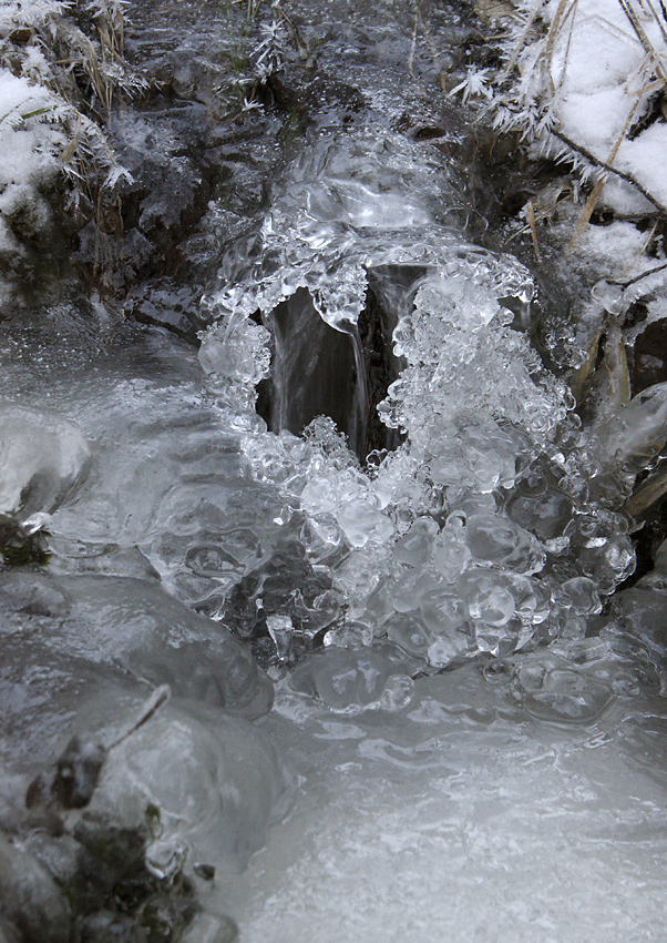 Creek`s window - larger format