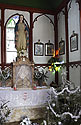 In the chapel - main link