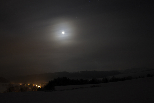 Noc nad Hlavovem - men formt