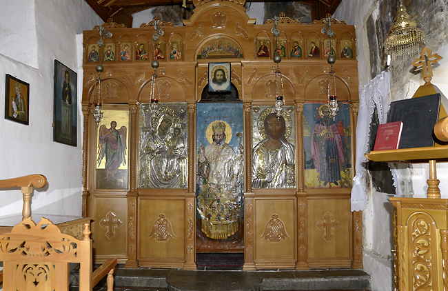 Kostel sv. Alypia Sloupovnka - men formt