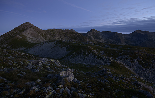 The main ridge - smaller format