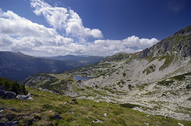 Jezero Pelegutsa - men formt