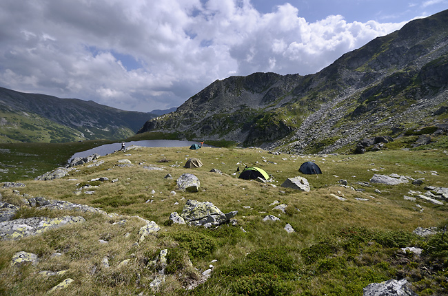 Camp nad jezerem - men formt