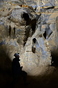 V jeskyni - hlavní odkaz