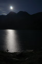 Měsíc nad Vlachinským jezerem - hlavní odkaz