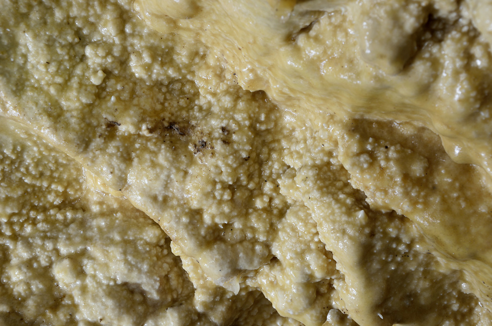 Curdled pudding - larger format