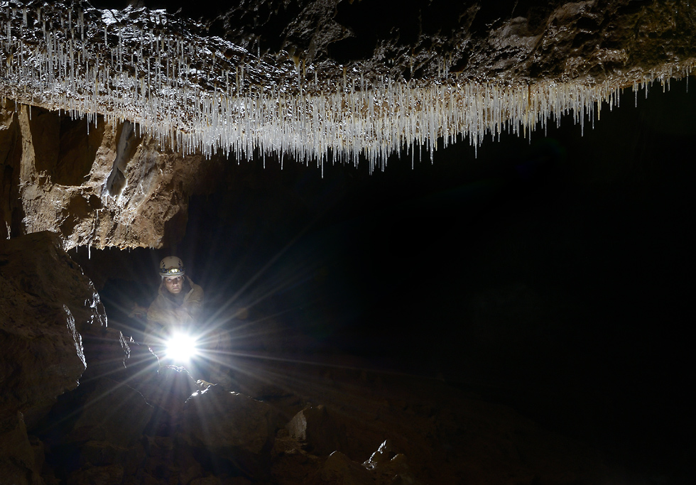 Jeskynní idyla - větší formát