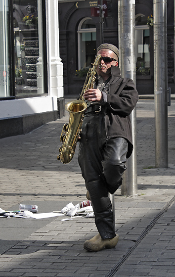 Poulin muzikant - men formt