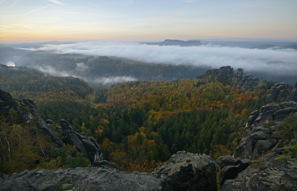 Mlha nad Labem - větší formát