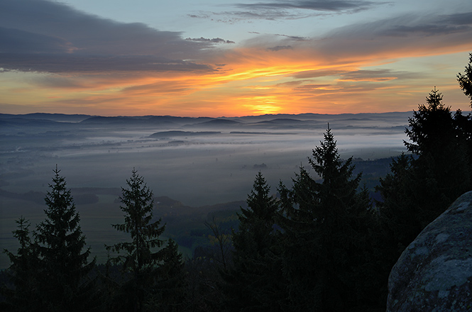 Dawn over "Kladsko" - smaller format