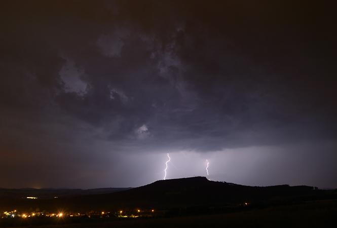Night storm - smaller format