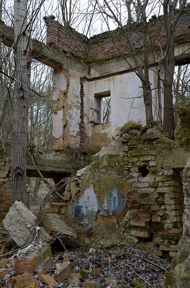 Chmurné ruiny - menší formát