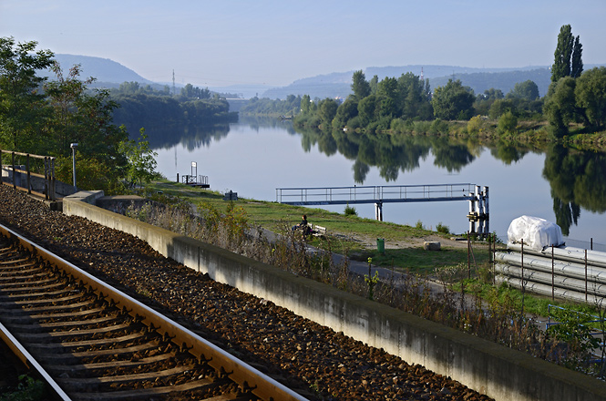 Vltava u Modan - men formt