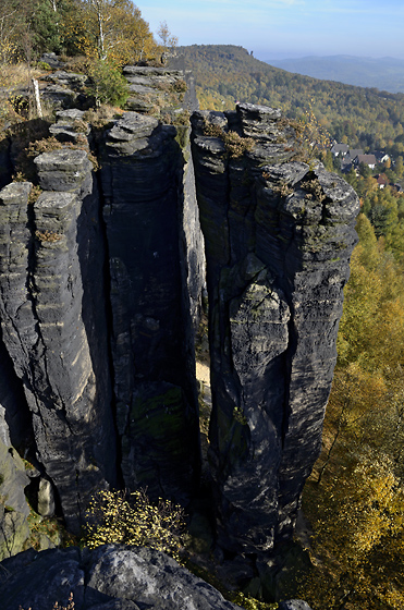 In "Tis Cliffs" - smaller format