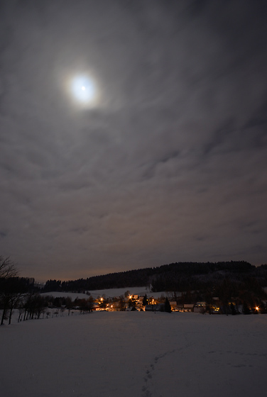 Noc nad Hlavovem - men formt