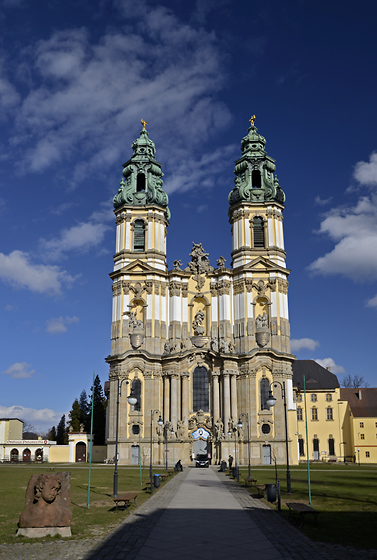 Basilica in "Krzeszw" - smaller format
