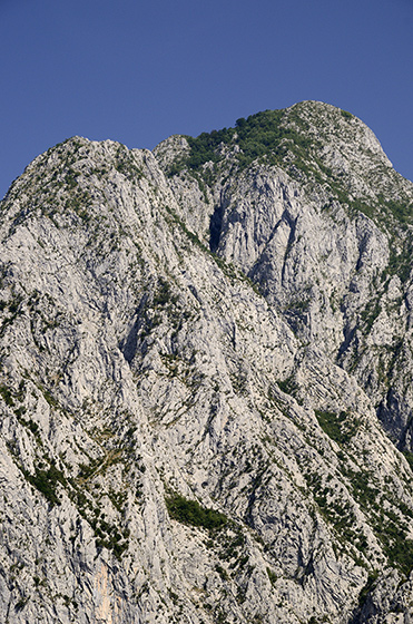 Mount over the lake - smaller format