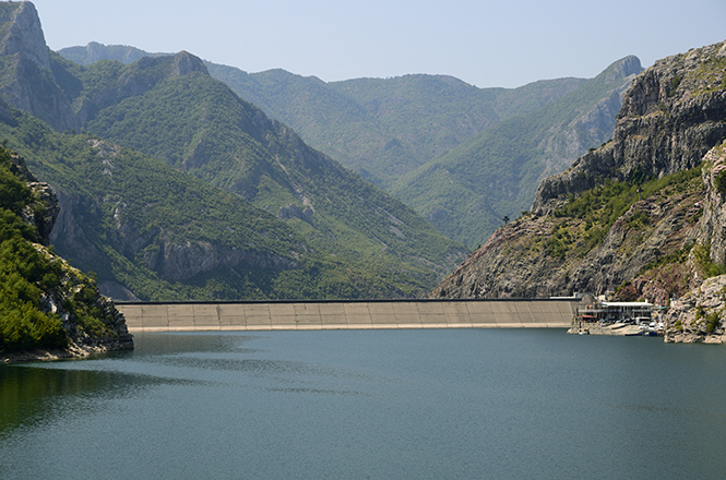 Dam in Koman - smaller format