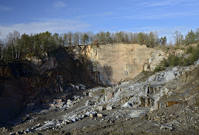 In the quarry - smaller format
