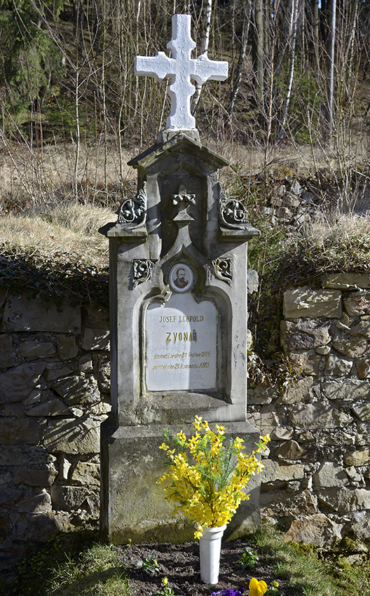 Tombstone - larger format