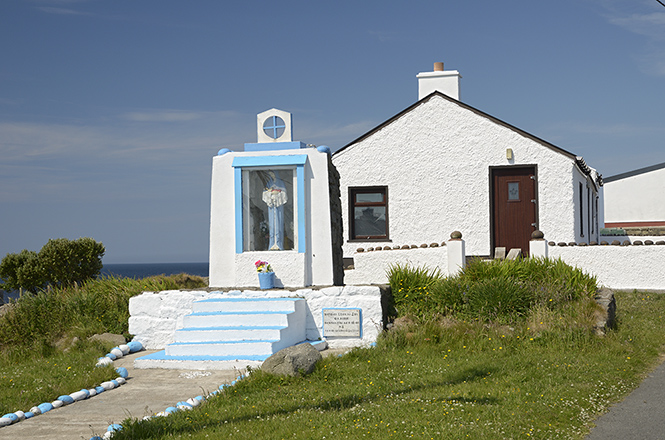 Chapel - smaller format