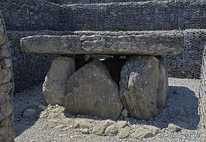 Dolmen - men formt