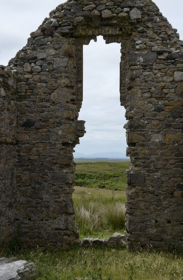 Ruin - smaller format