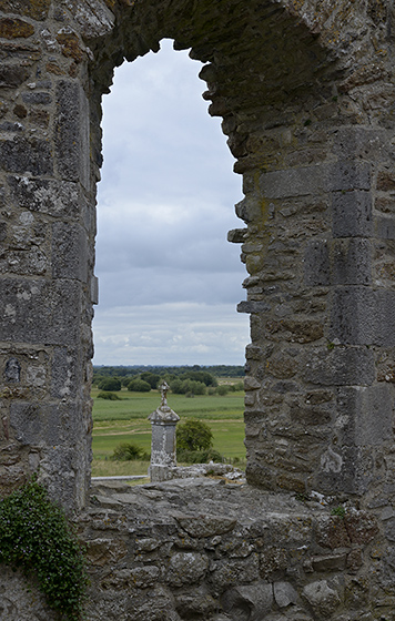 Window - smaller format
