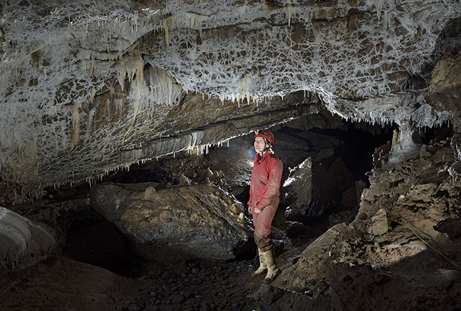 In the "New Ochoz Cave" - smaller format