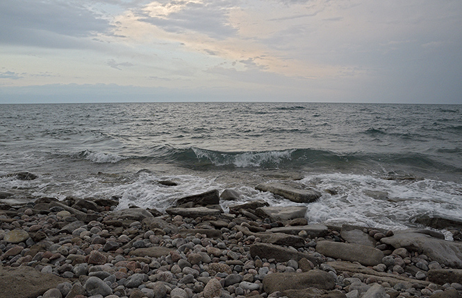 On the lake shore - smaller format