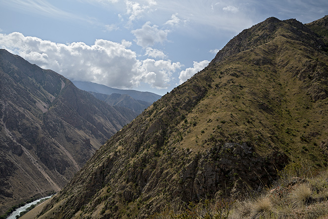 On red mountains - smaller format