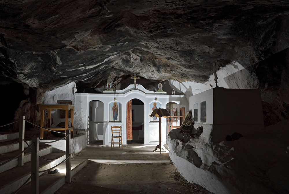 Jeskynní kostel - větší formát