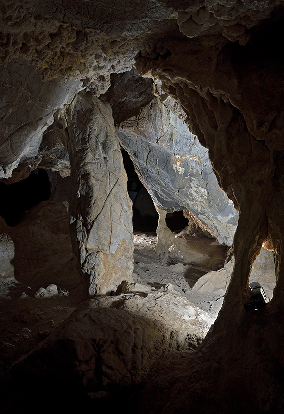 V jeskyni - vt formt