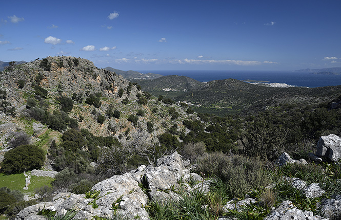 Vista from the southern hilltop - smaller format