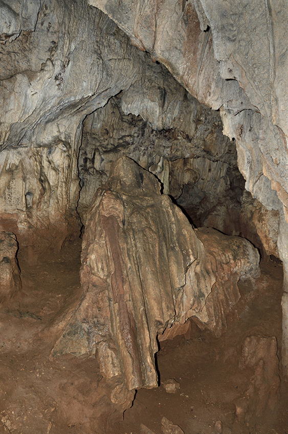 Jeskyně Trapeza - větší formát