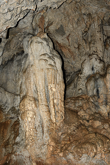 Jeskyně Trapeza - menší formát