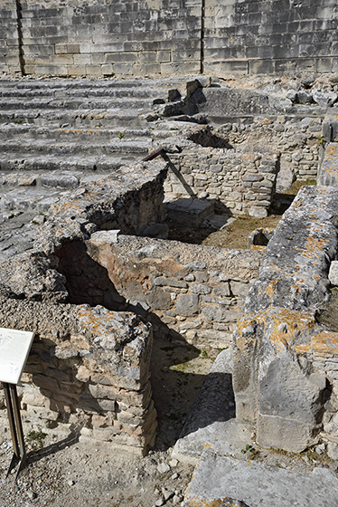 Ruins - smaller format