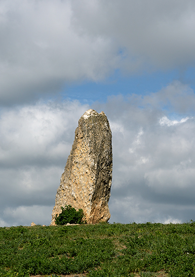 Menhir - men formt