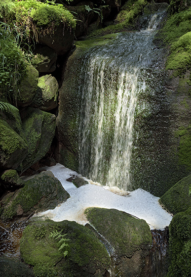 Cascades - smaller format