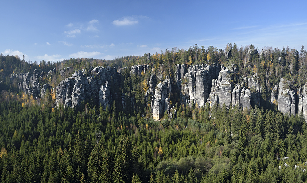 View to the "Rock Island" - larger format