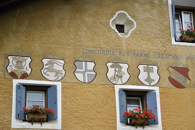In <I>Zuoz</I> town - smaller format