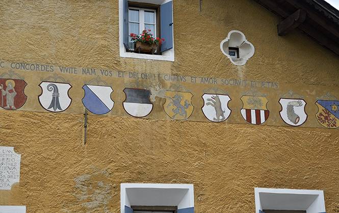 In <I>Zuoz</I> town - smaller format