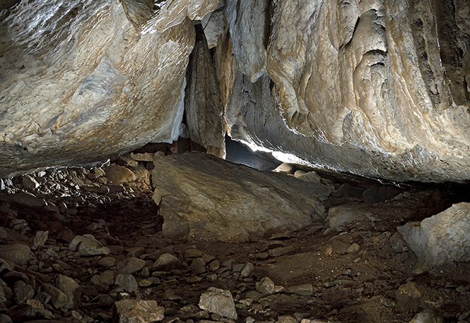 Side corridor - smaller format
