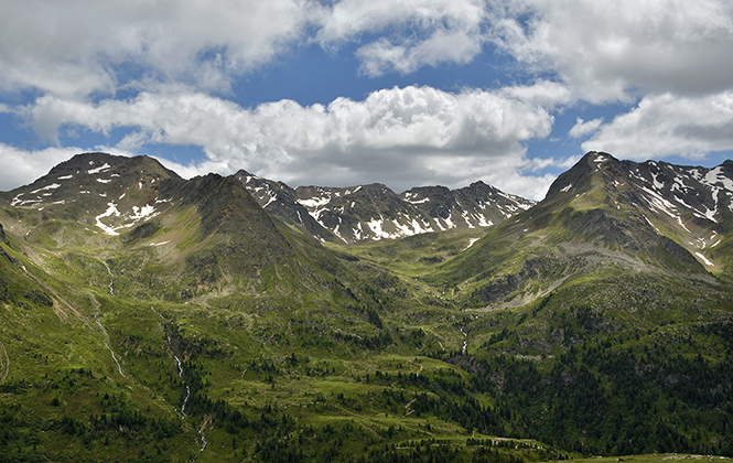 View to south - smaller format