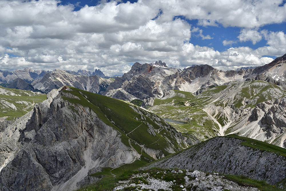 Vistas - larger format