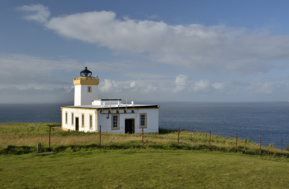 Ligthouse - larger format